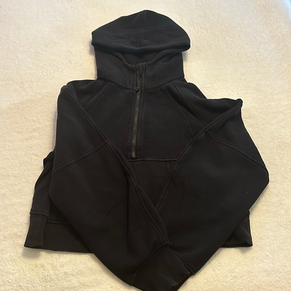 Lululemon Half Scuba